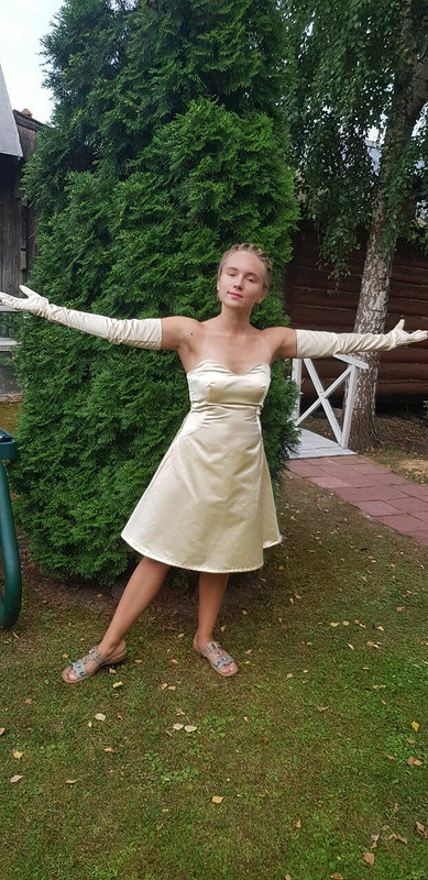 Платье бюстье с перчатками от Елизавета Купцова