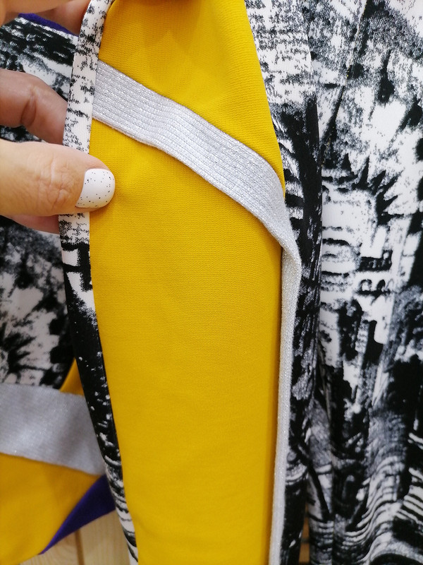 Комплект для дочи в стиле Колор-блок: блузка и брюки от Лизаветка
