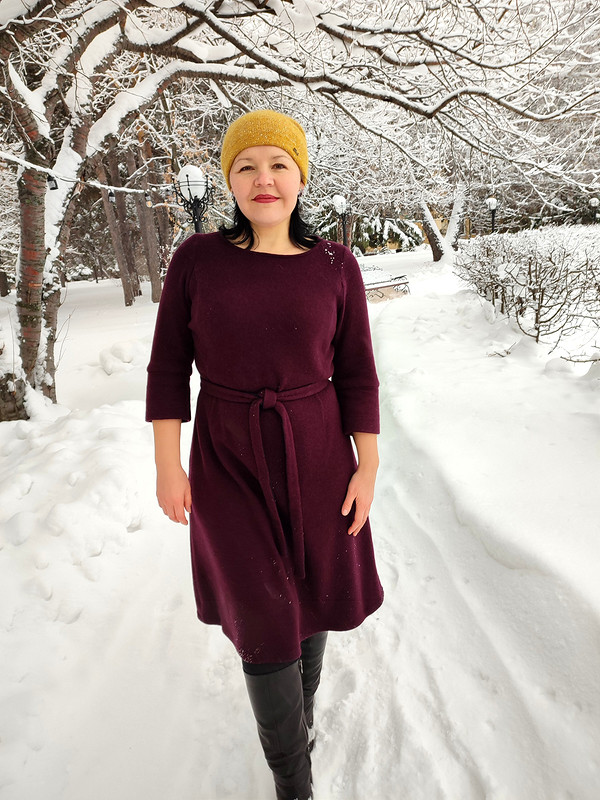 Платье из шерстяного вязаного трикотажа от Любаева Светлана