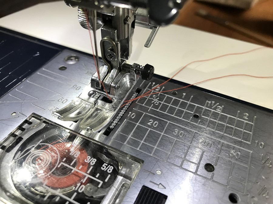 Почему не шьет швейная машина и как это исправить?