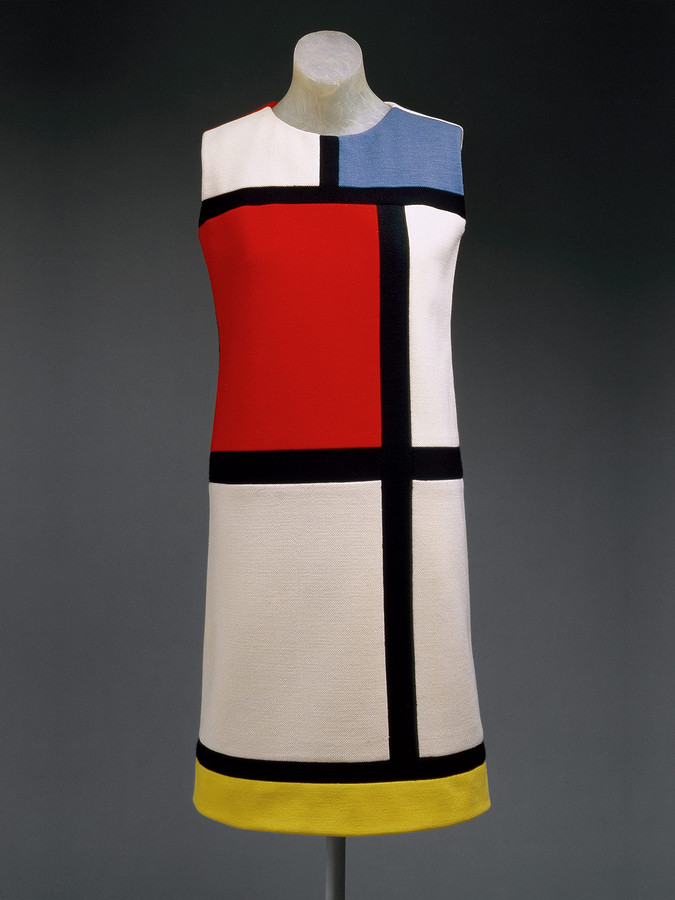 Мини-платье А-силуэта – мода 60-х