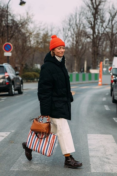 <br>Как носить яркие цвета зимой: 45 образов для отличного настроения