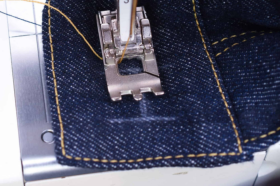 Как выполнить петлю и пуговицу на поясе джинсов: мастер-класс + хитрости и советы