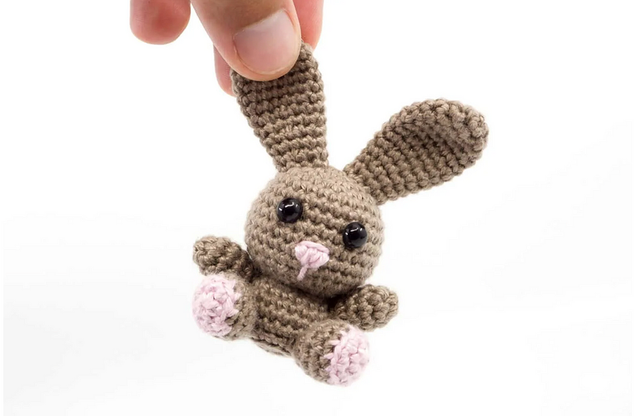 Зайка крючком: бесплатные схемы и пошаговое описание, как связать зайца в виде игрушки-амигуруми