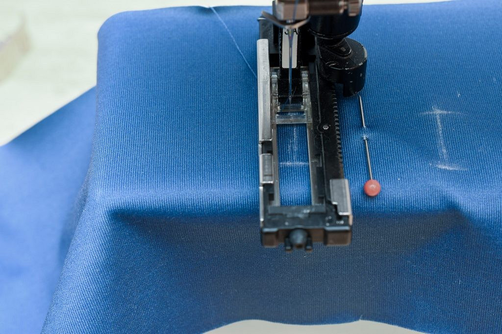 Как добавить шнурок на пояс брюк или юбки: мастер-класс