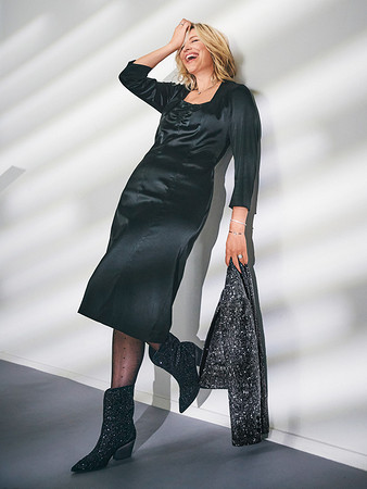 Вязаные платья - купить вязаное платье 2023