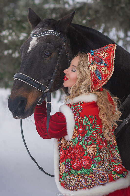 Костюм в Русском стиле: жилет, юбка и корсет от Ксения Огнева
