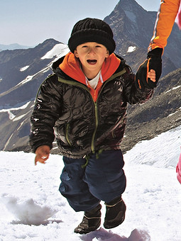 Детская куртка из стеганой ткани с флисовой изнаночной стороной №125 A