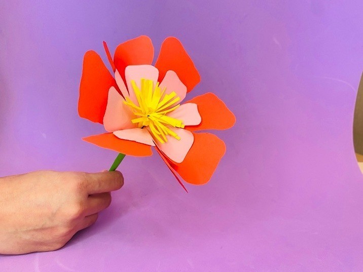 Как сделать цветы из бумаги Поделки на 9 мая своими руками Гвоздика из бумаги. Поделки в школу