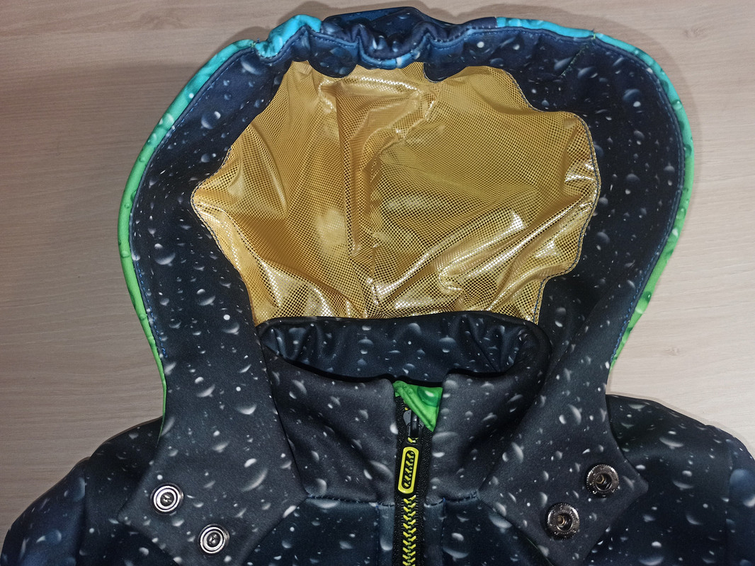Куртка «Капли» из софтшелла от Verevochca