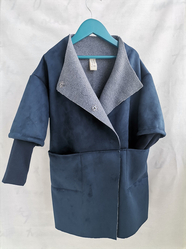 Лёгкое Пальто для девочки от А2310