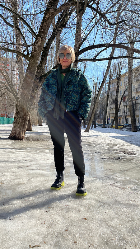 Спортивная куртка из жаккарда «Какова красота!» от Оксана Георгиевна