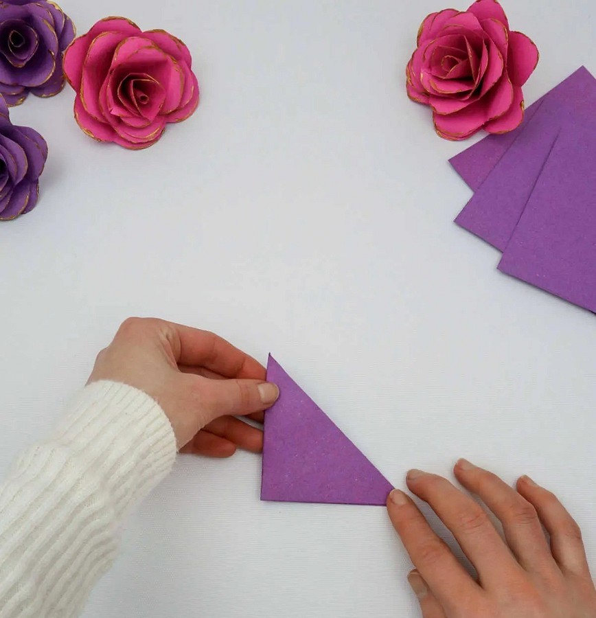 Как сделать розу из бумаги (оригами) поэтапно