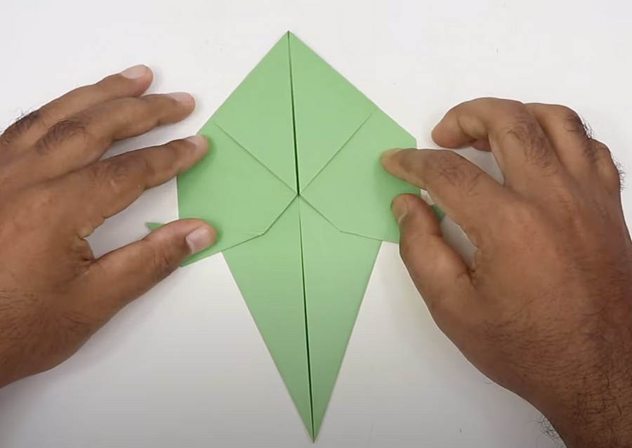 Ютуб видео: Оригами птица из бумаги пошаговая инструкция