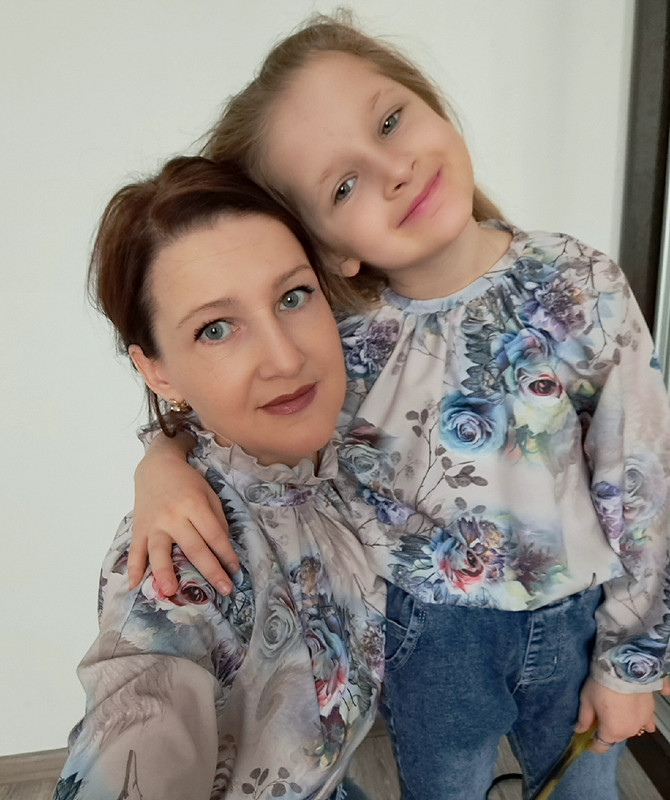 Блузки для мамы и дочки к 8 марта от Sveta