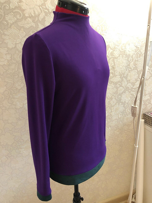 Пуловер «Торжество цвета» от Julietta Vizer