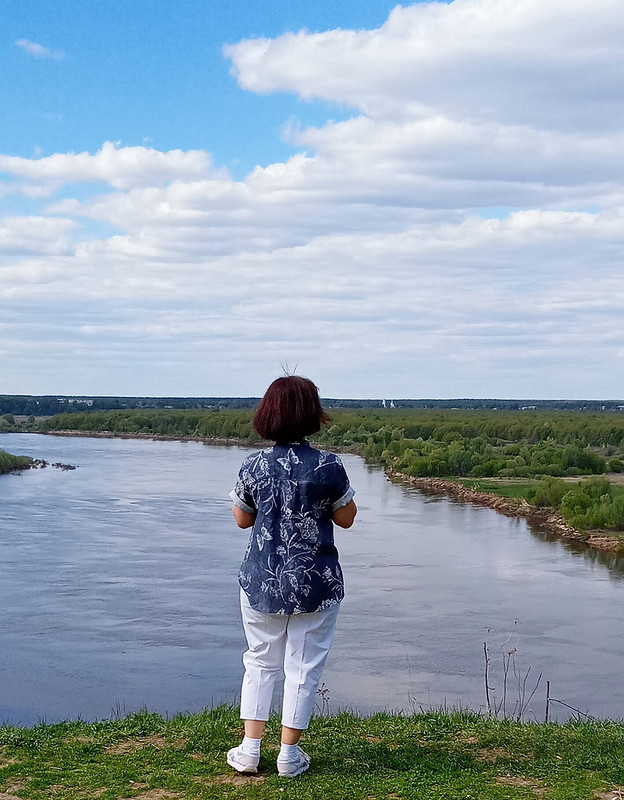 «Голубиная» блузка от Моника