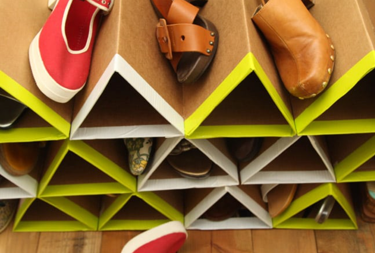 Полка для обуви: изготовление своими руками из картона, фанеры или �ДСП - Мир ремонта