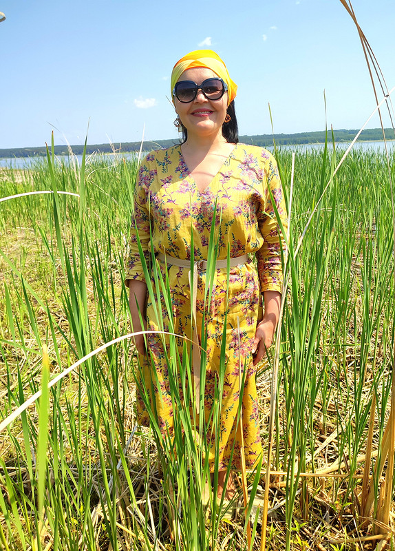Льняное платье с цельнокроеными рукавами от Любаева Светлана