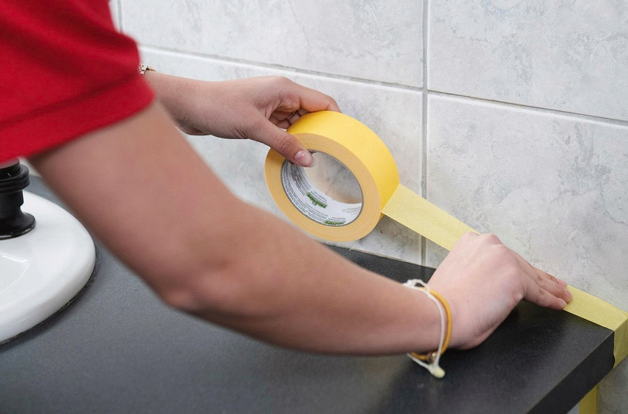 Как покрасить плитку в ванной: пошаговый мастер-класс + хитрости и советы