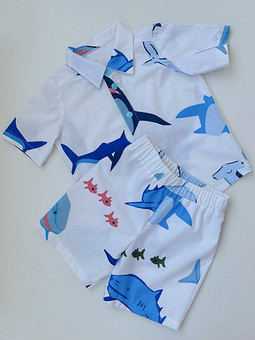 Работа с названием Костюм для мальчика 86 р-ра: шорты и рубашка