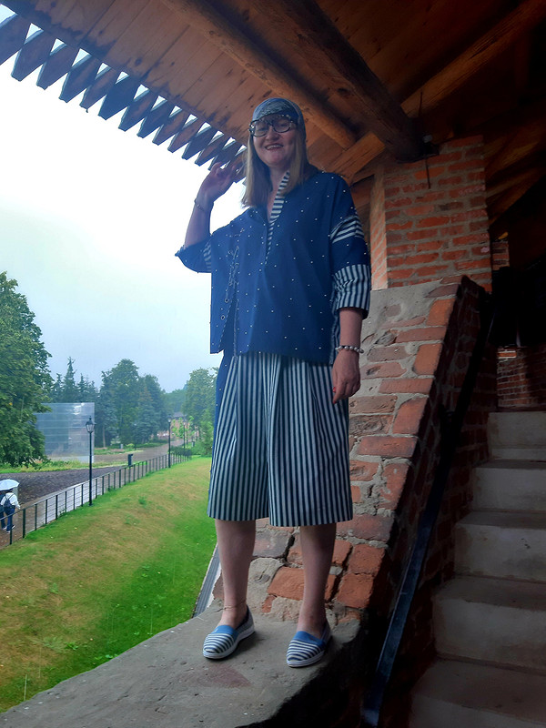 Джинсовый комплект: блузка и юбка-шорты от Светлана Полушина