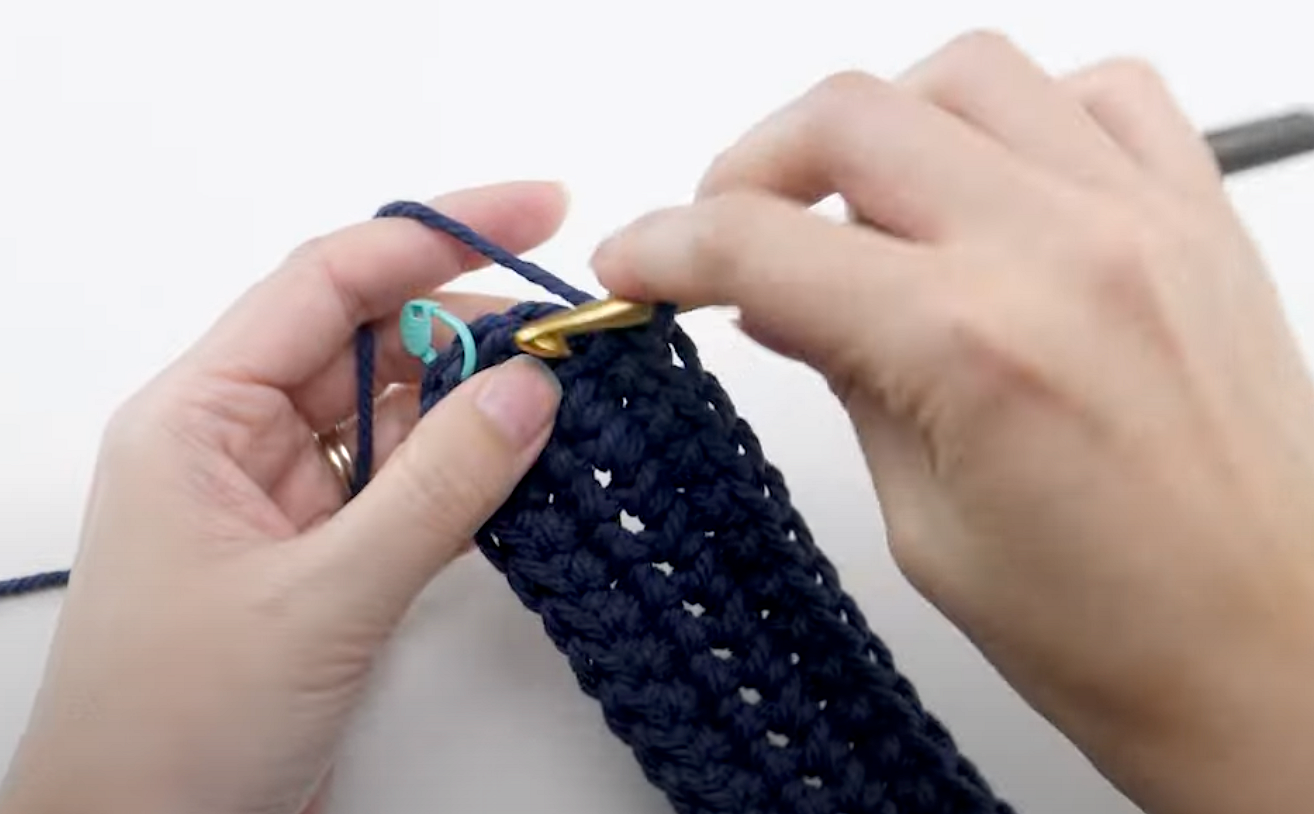 Сумка из шнура крючком: мастер-класс по вязанию + видео