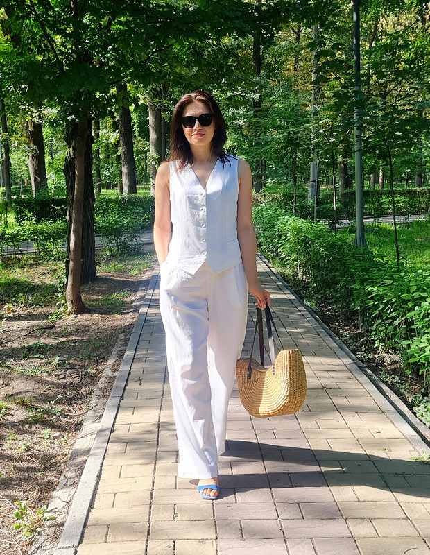 Костюм «белый лен»: жилет и брюки от Netysya