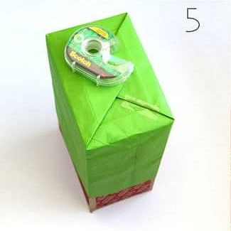 Самый простой способ сделать подарочный пакет из бумаги: мастер-класс