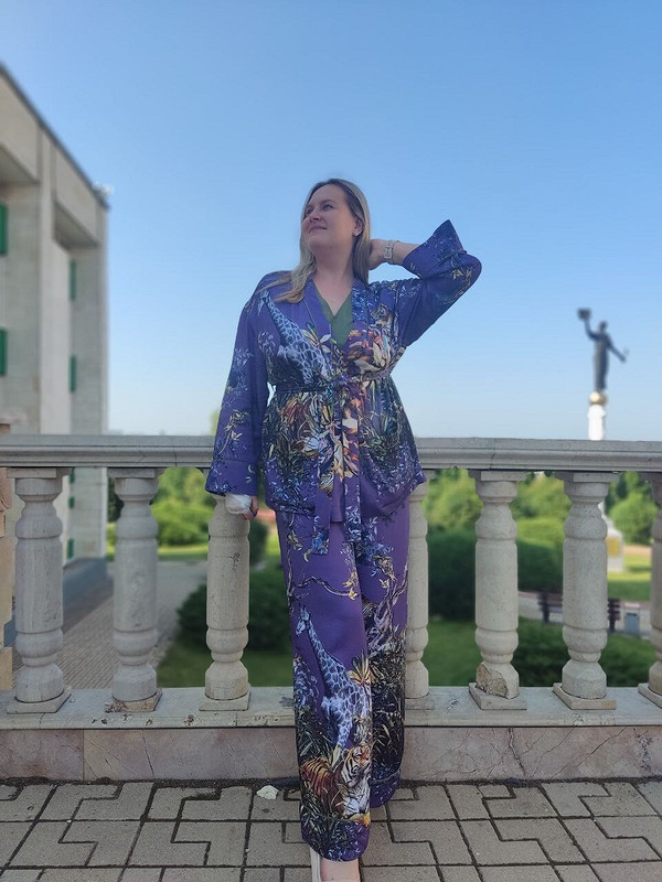 Брючный костюм в пижамном стиле от Оксана Сыса СОК 