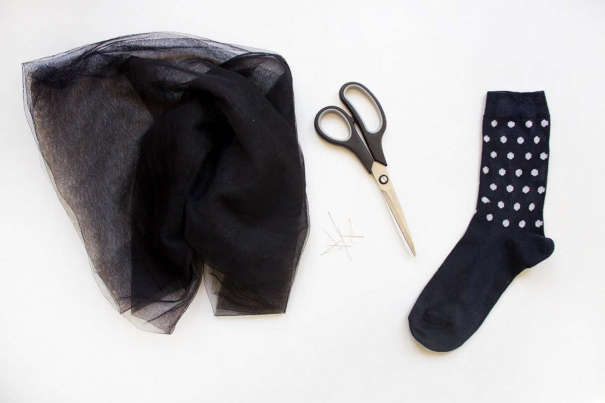 Как сшить носки из трикотажной ткани