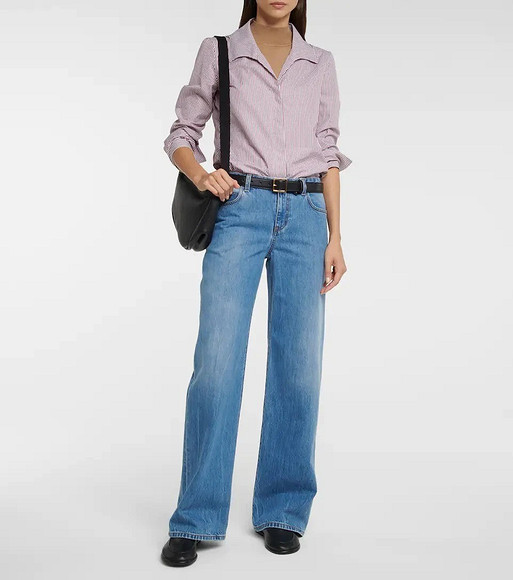 Чтобы быть самой модной зимой-2024, вам нужны эти 3 пары джинсов