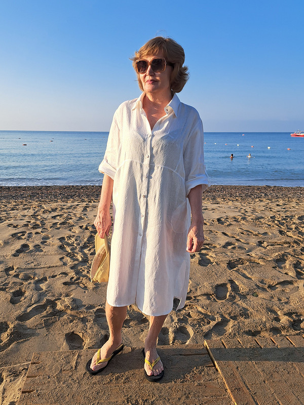 Льняное пляжное платье от Olga-A
