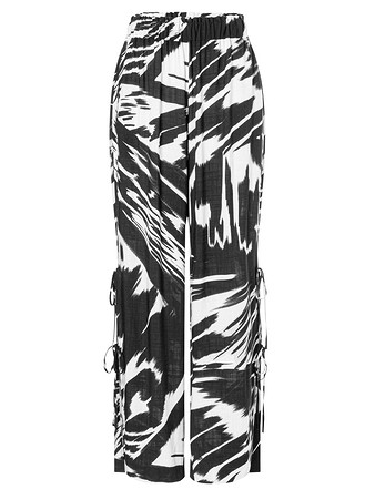 Манекен брюк с высокими разрезами в боковых швах
