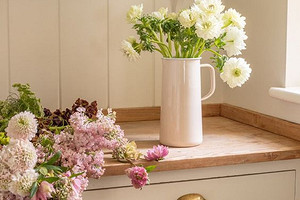 Как украсить дом к весне: 8 простых идей для декора