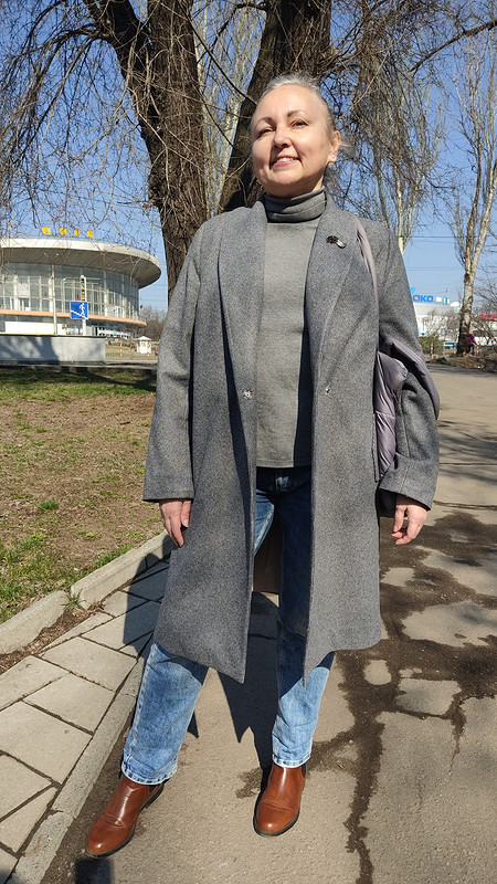 Январское пальто из твида в гусиную лапку от Домино