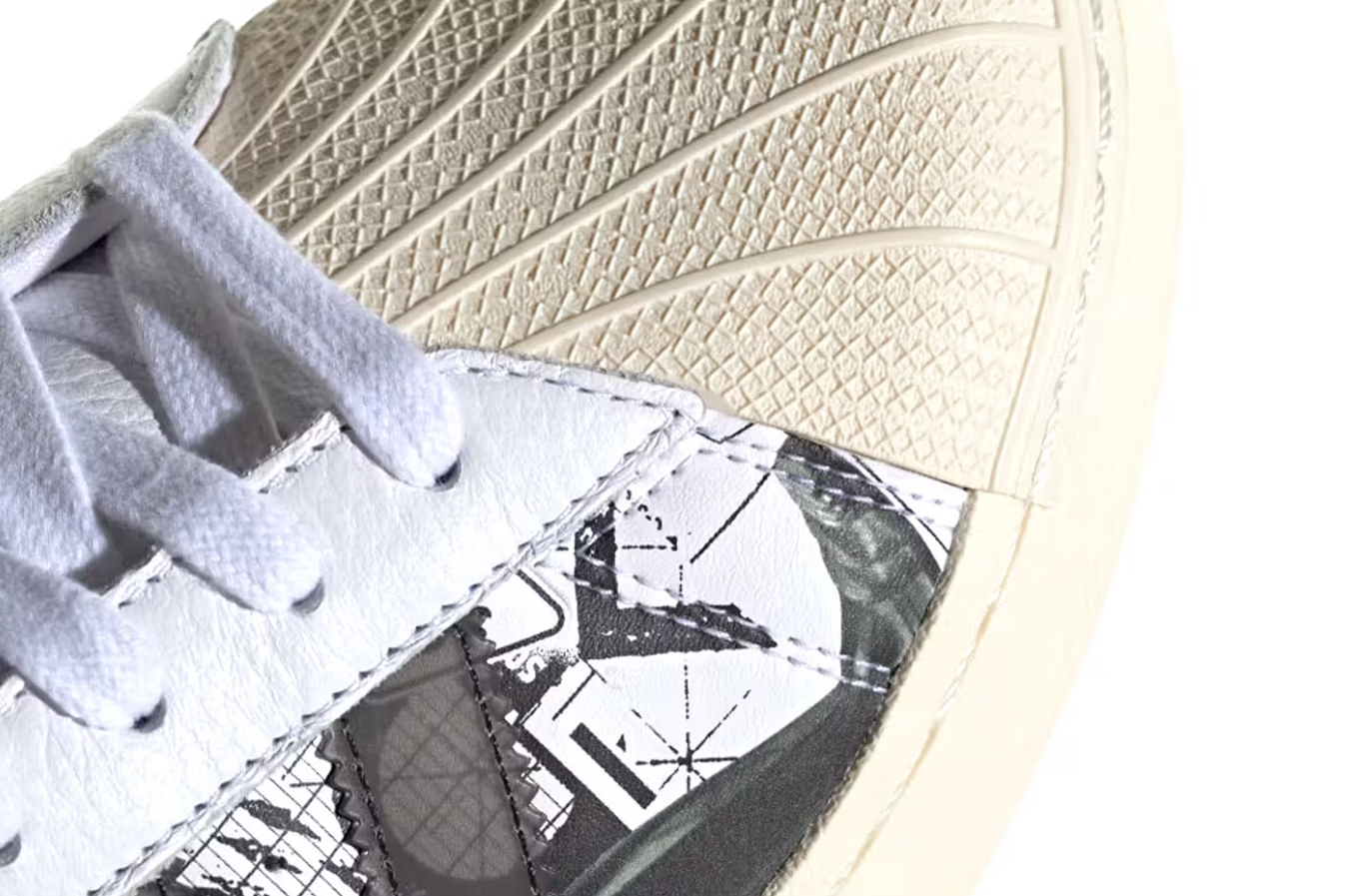 Adidas подготовил тематические кроссовки к Дню «Звездных войн»