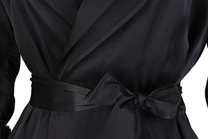 Квинтэссенция «тихой роскоши» - платье Кэролин Биссет-Кеннеди - будет выставлено на торги