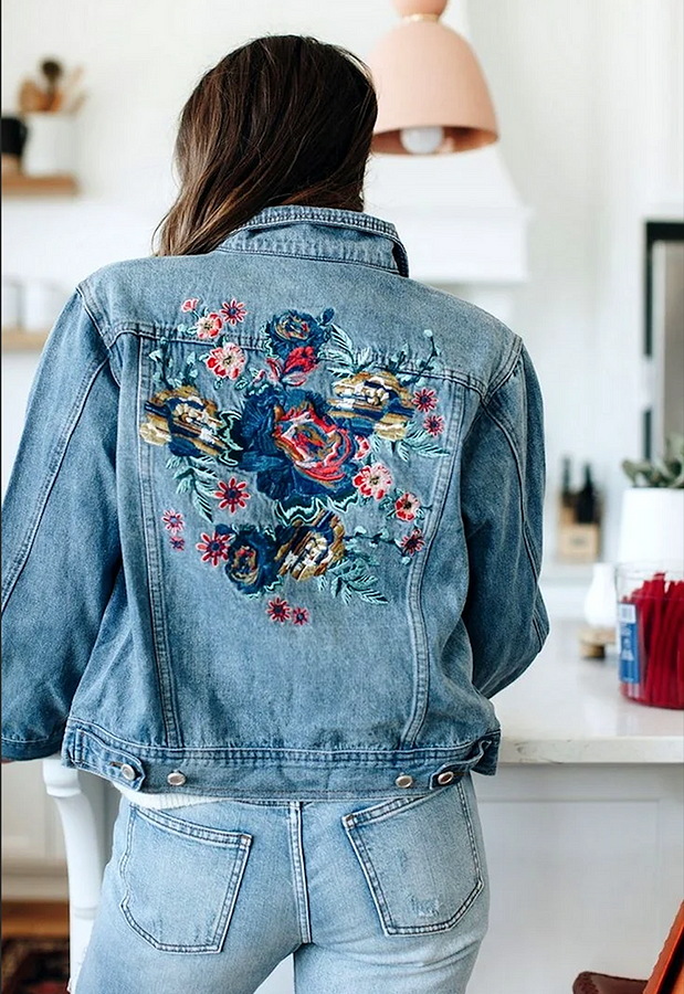 Как украсить джинсовую куртку: 10 оригинальных идей