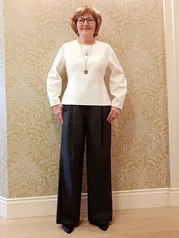 Пуловер скульптурный