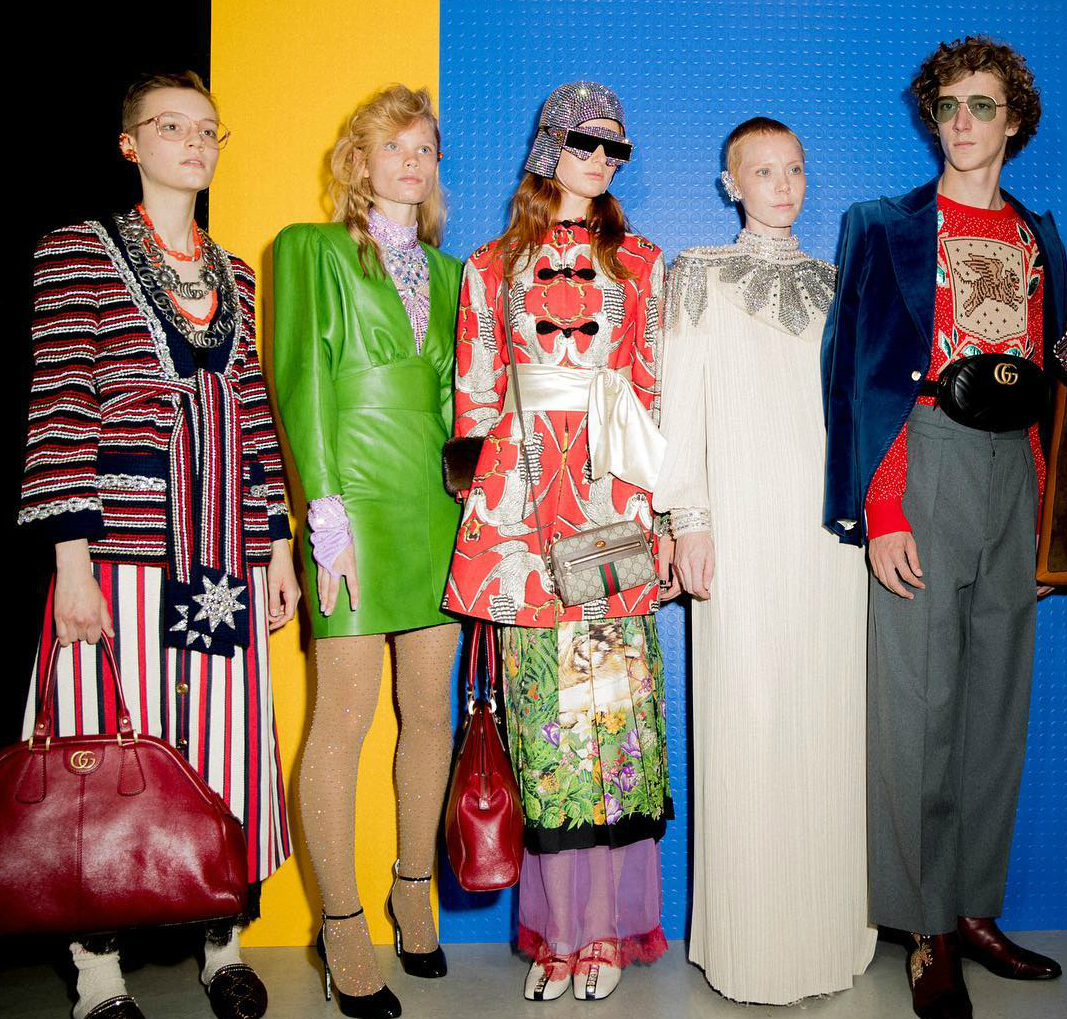 Модная тенденция сезона: поп-арт и яркие цвета