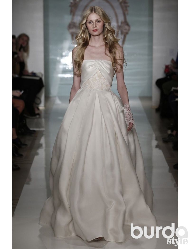 10 лучших свадебных платьев 2015