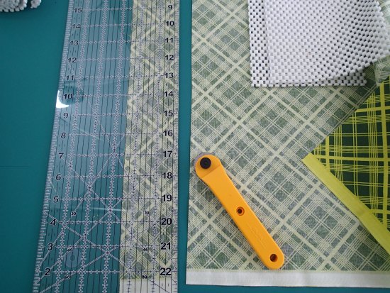 Как сделать коврик под педаль швейной машинки 