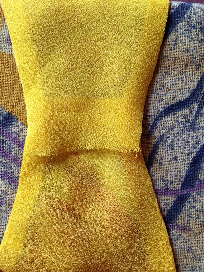 Обработка плечевых швов в платье с двойным лифом