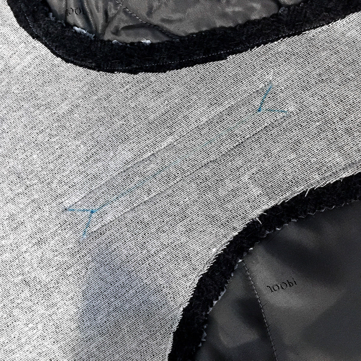 Обработка внутреннего кармана в верхней одежде