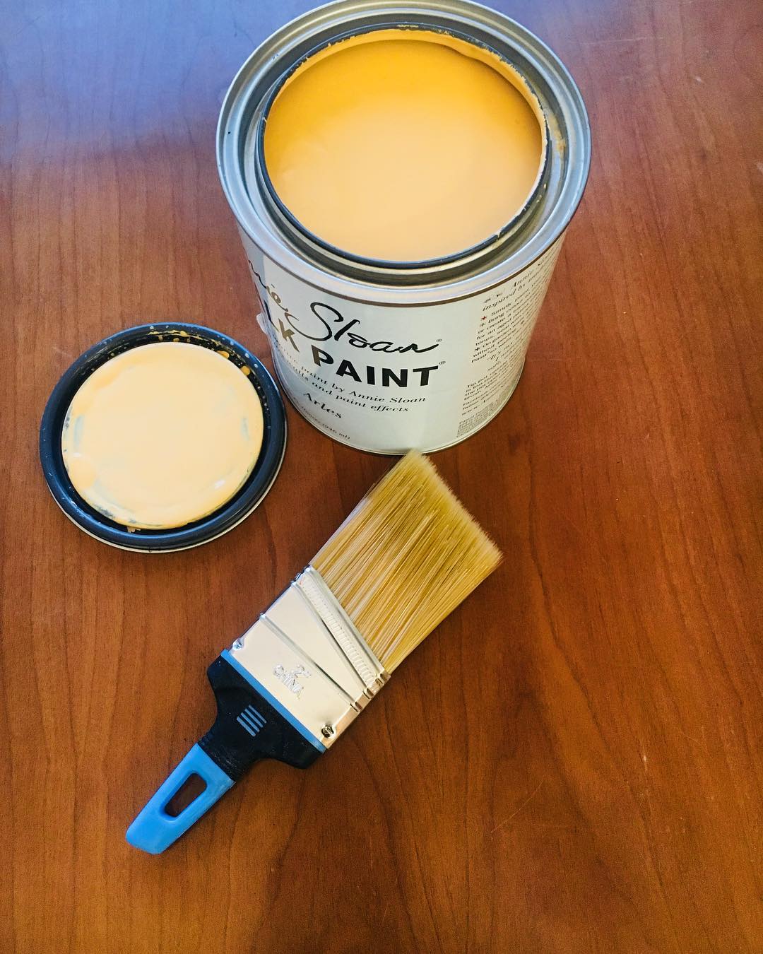 краска для покраски мебели на кухне