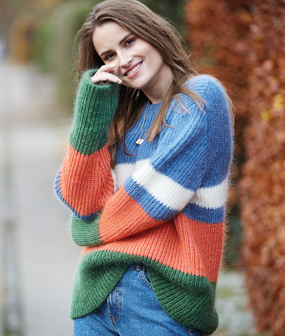 Вязание спицами пуловера с узором на спине Tevara by Paula Pereira